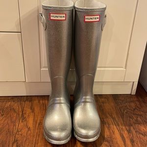 Silver metallic hunter boots